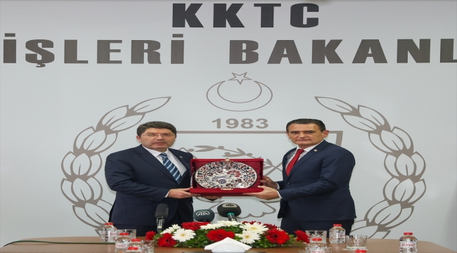 KKTC İçişleri Bakanı Oğuz, Adalet Bakanı Tunç ile ortak basın toplantısında konuştu