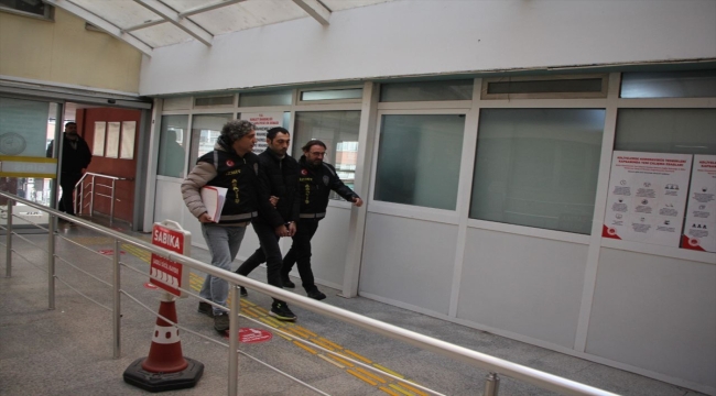 Kocaeli'de park halindeki araçların camlarını kıran zanlı tutuklandı