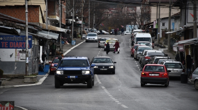 Kosova'da Sırp plakalarının "Kosova Cumhuriyeti" plakalarıyla değiştirilmesi için verilen süre doldu