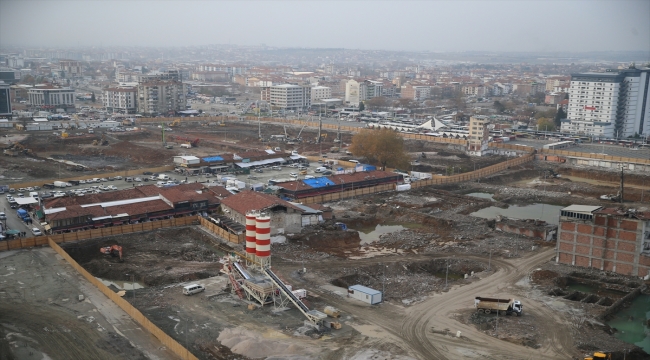 Malatya kent merkezinde konut ve iş yeri inşa çalışmaları sürüyor