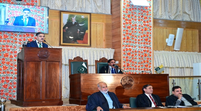 Pakistan Başbakanı Kakar, ülkesinin Cammu Keşmir halkına desteğini yineledi