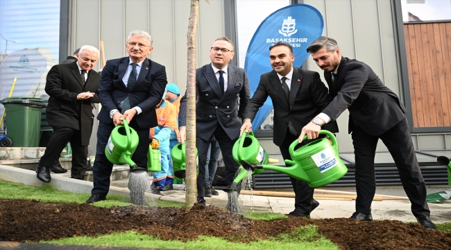 Sanayi ve Teknoloji Bakanı Kacır, Necip Fazıl Kısakürek Başakşehir Kültür Yaşam Parkı'nın açılışında konuştu