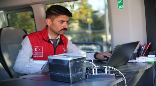 Şanlıurfa'da düzensiz göçmenlerin tespiti için Mobil Göç Noktası aracı hizmete girdi