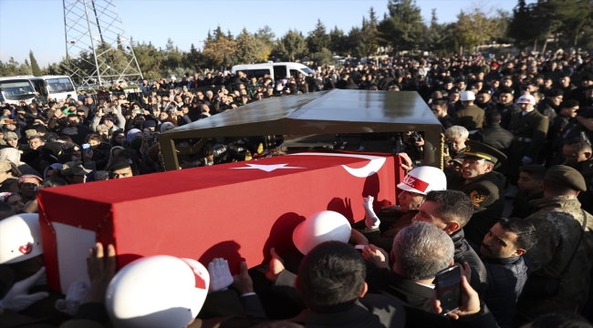 Şehit Uzman Çavuş İyem, Gaziantep'te son yolculuğuna uğurlandı