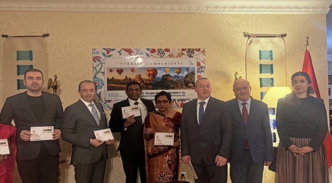 Sri Lanka ve Türkiye'nin diplomatik ilişkilerinin 75'inci yılı için posta pulu basıldı