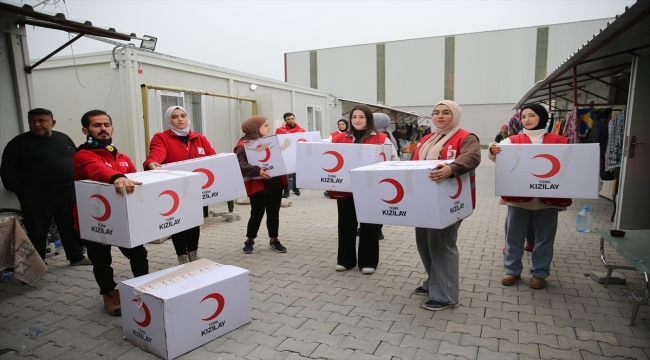 Türk Kızılay depremzedelere kış yardımı programını Hatay'dan başlattı 