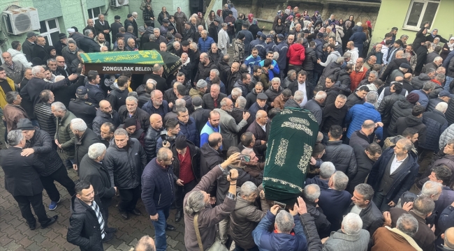 Zonguldak'ta heyelanda göçük altında kalan anne ve oğlunun cenazeleri defnedildi