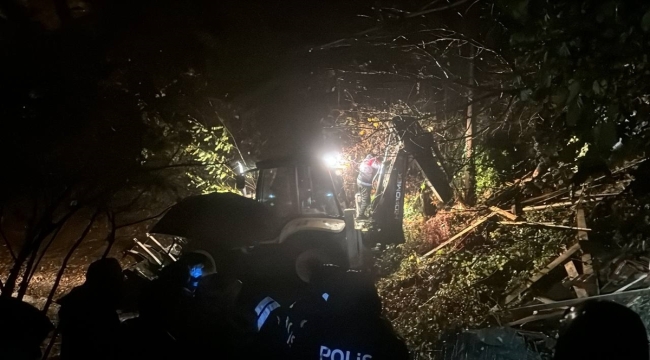 Zonguldak'ta heyelanda müstakil ev yıkıldı