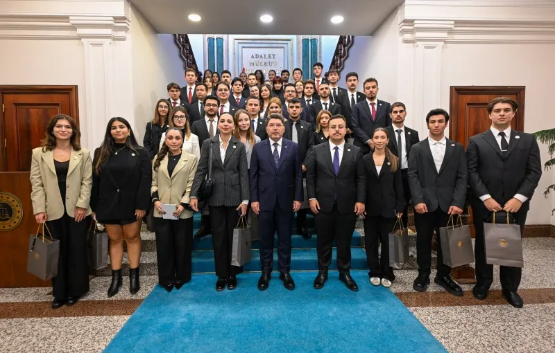 Adalet Bakanı Yılmaz Tunç: “Gençlerimiz, Türkiye Yüzyılı’nın En Güçlü Teminatıdır”