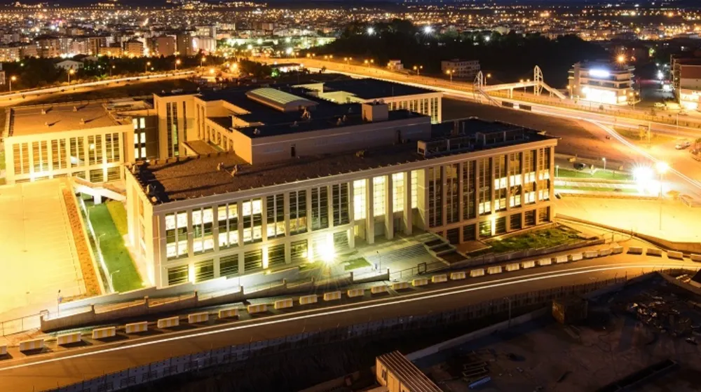 Adliyede Görevli Teknisyene Sopalı Saldırı