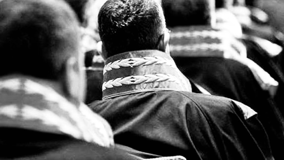 Yargı Mensupları Siyasetin 1 Numaralı Gündemi!