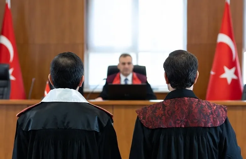 Başsavcı ve Eşini Hedef Gösteren Sosyal Medya Kullanıcısı Tutuklandı