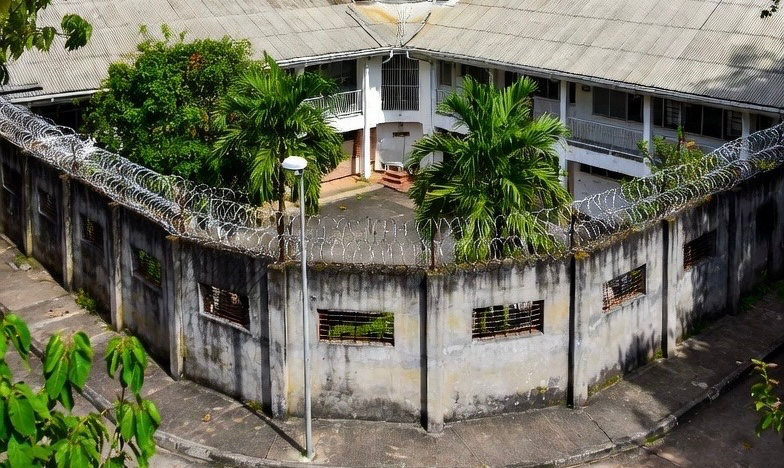 O ülkede cezaevinde isyan: 9 mahkum öldü