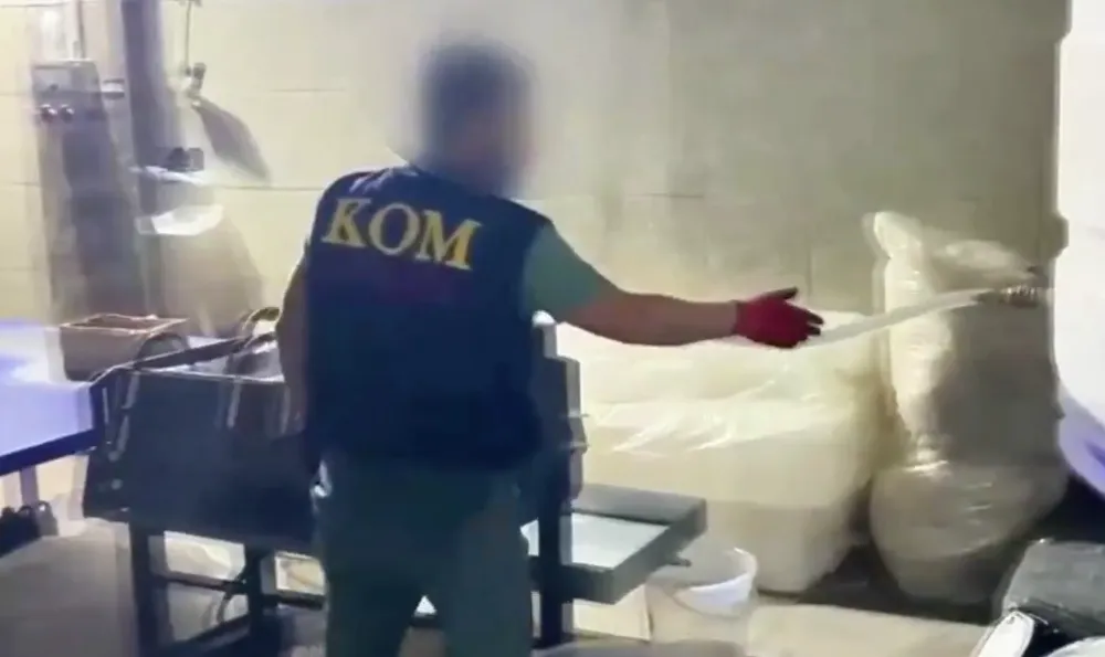12 Ayrı Yasa Dışı Alkollü İçki İmalathanesi Deşifre Edildi, 137 Şüpheli Yakalandı