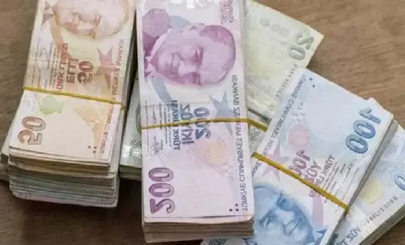 Memurlar Promosyon Anlaşmalarına Odaklandı: PTT Anlaşması Hayal Kırıklığı Yarattı