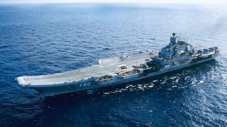 Türkiye Uçak Gemisi Arayışında mı? Rusya’nın Amiral Kuznetsov’u Emekliye Ayırması Sonrası Gözler Ankara’da