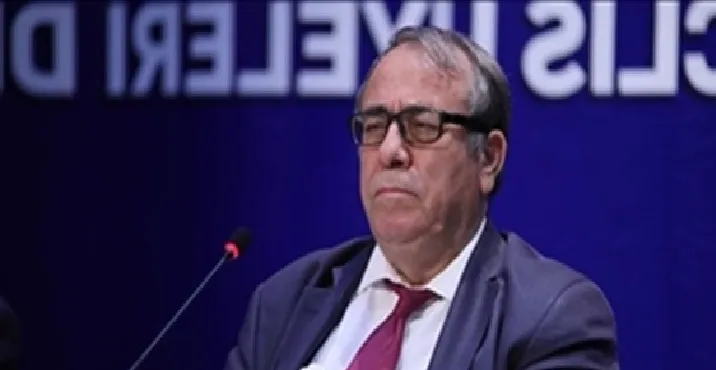Eski Sağlık Bakanı Halil Şıvgın’ın Hayatına Dair: Siyasetin İz Bırakan Gücü