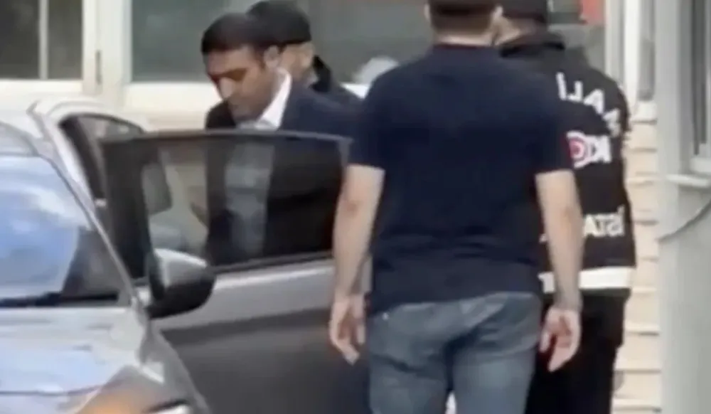 İBB’ye 9. Dalga Operasyon: Beyoğlu Belediye Başkanı İnan Güney Gözaltında
