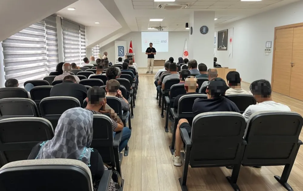 Kocaeli Denetimli Serbestlik Müdürlüğü’nde 17 Ağustos Depremi Anma Programı Gerçekleştirildi