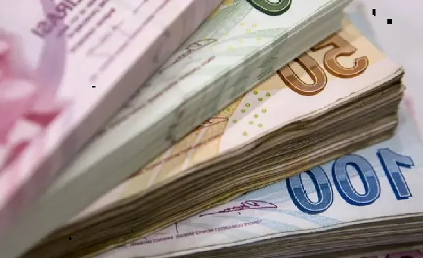 Memur Maaş Promosyonlarında Adil Rekabet Tartışması: Şartnameler Tepki Topluyor