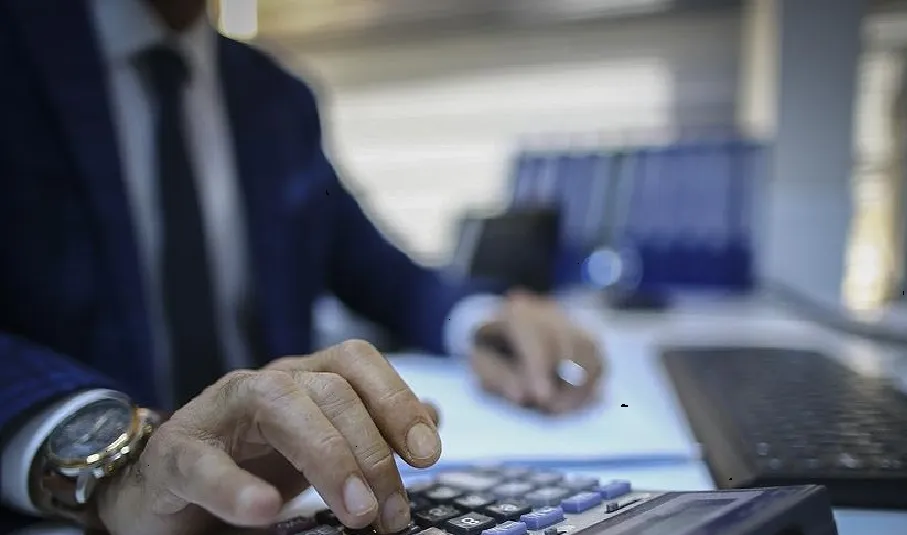 Villasında Memur Çalıştıran Müdüre Soruşturma Açıldı