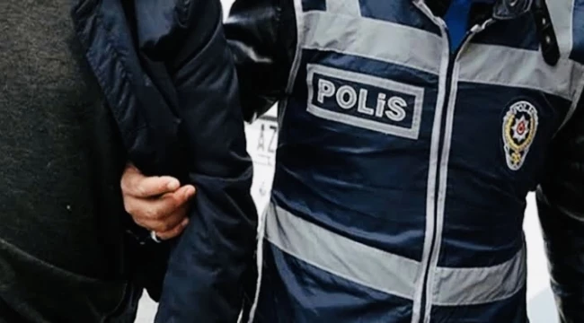 İnfaz koruma memuru ve zabıt katibi Yunanistan’a kaçarken yakalandı