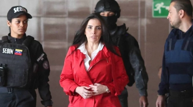 Sosyal medya fenomeni annesini cezaevinden kaçırdı