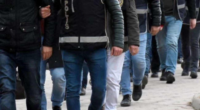 2 Hakim Yunanistan