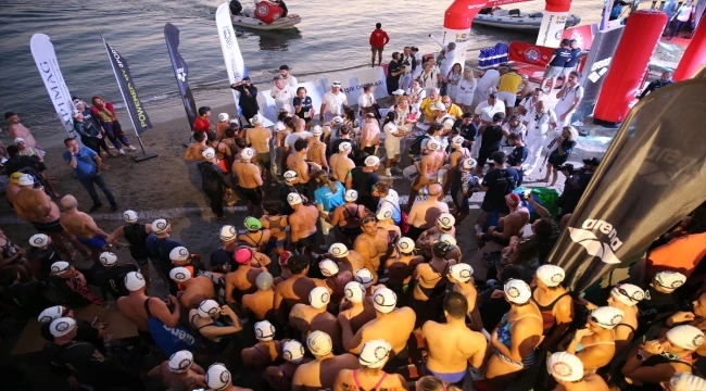 16. Uluslararası Arena Aquamasters Yüzme Şampiyonası sürüyor