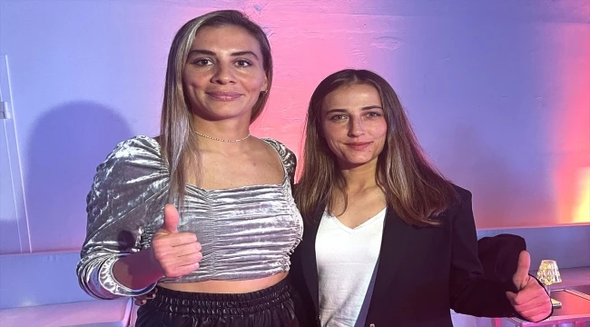 Fenerbahçe ve Galatasaray kadın futbol takımı kaptanlarından futbolseverlere 