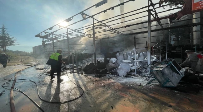 Düzce'de fabrikada çıkan yangın kontrol altına alındı