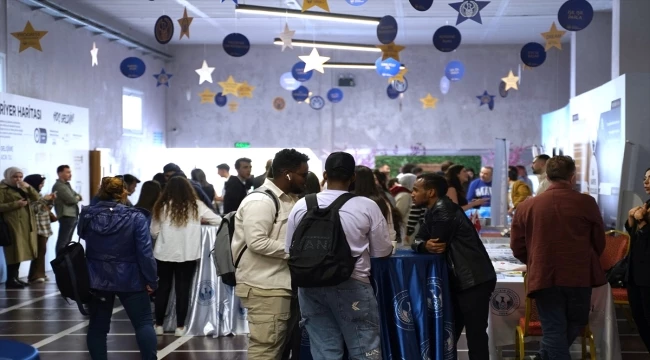 İstanbul Gelişim Üniversitesi