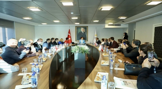 İYİ Parti Genel Başkanı Akşener, EYT Federasyonu Genel Başkanı Özüpak