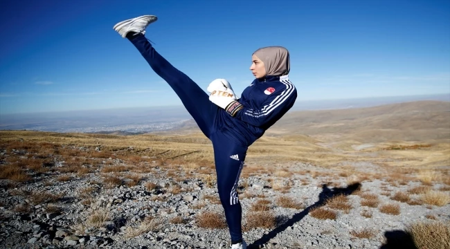 Milli kick boksçu Hayriye, Avrupa Kick Boks Şampiyonası için Erciyes