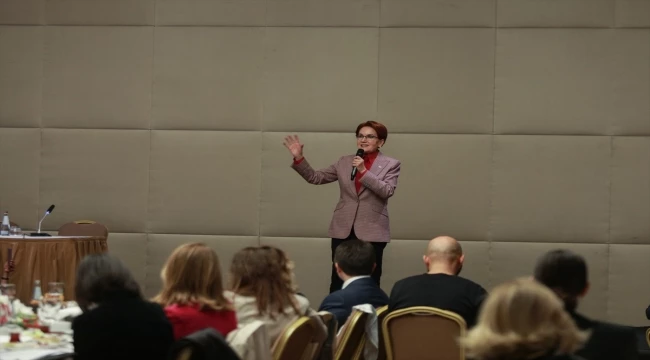 İYİ Parti Genel Başkanı Akşener, İzmir