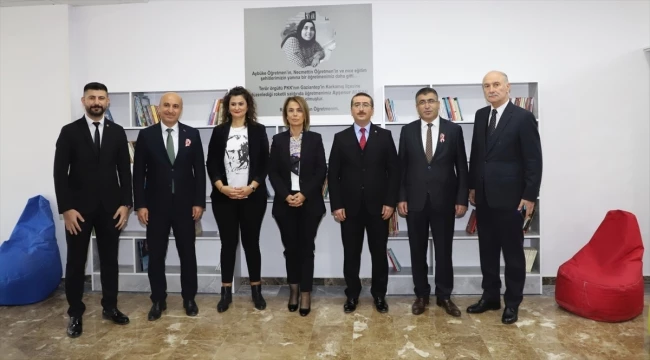 Şehit öğretmen Ayşenur Alkan