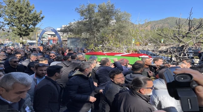 Depremde yaşamını yitiren rehberin cenazesi Marmaris