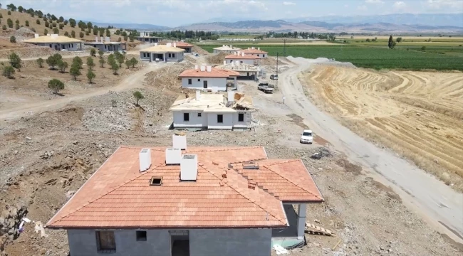 Bakan Özhaseki