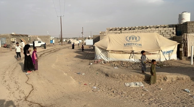 Çatışmalardan kaçarak ülke içinde yer değiştiren Yemenliler acılarının son bulmasını istiyor