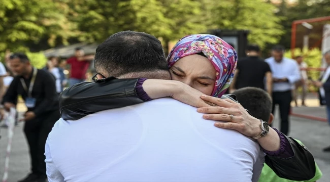 Dış dünyayla 45 gündür iletişimi olmayan ÖSYM görevlileri, YKS
