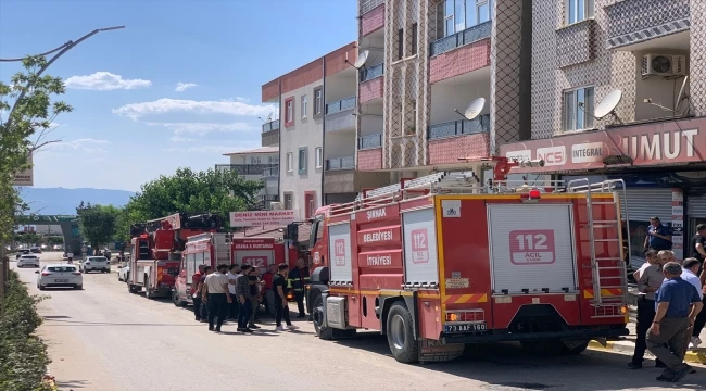 Şırnak’ta mağazada çıkan yangın söndürüldü