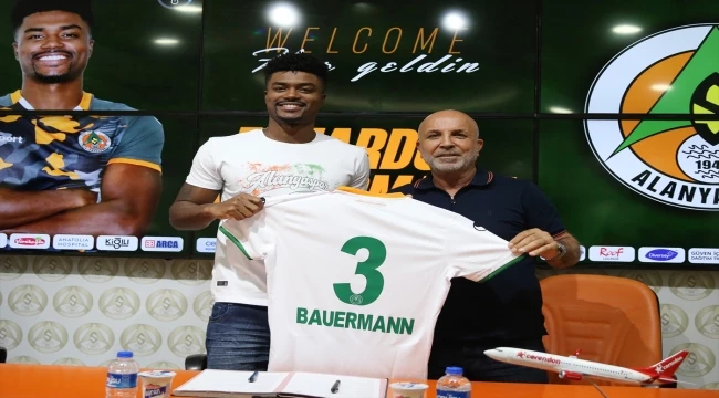 Alanyaspor, Brezilyalı savunmacı Eduardo Bauermann ile 2 yıllık sözleşme imzaladı