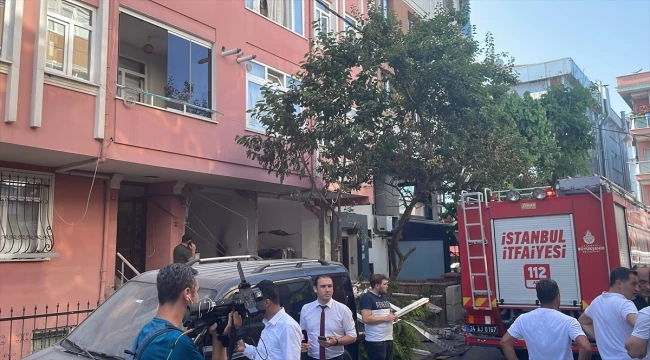 Çekmeköy'de apartmanın giriş katındaki patlamada bir kişi yaralandı