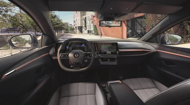 Yeni Megane E-Tech Yüzde 100 Elektrikli, Van