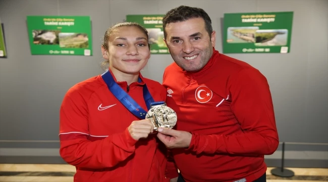 Avrupa şampiyonu boksör Gamze Soğuksu