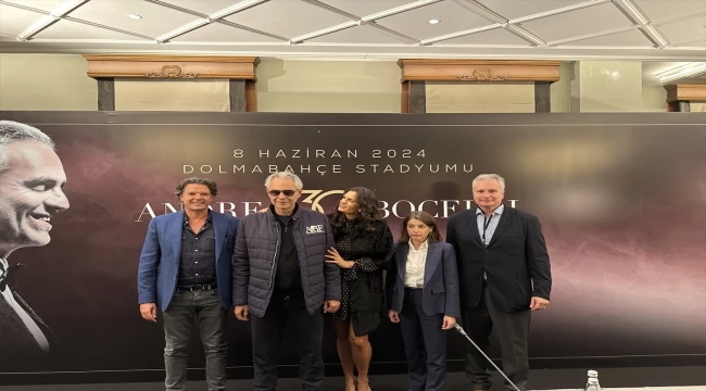 Ünlü tenor Andrea Bocelli: 