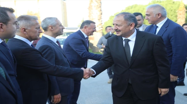 Bakanlar Özhaseki ve Ersoy, Hatay