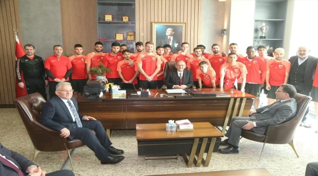 Çevre, Şehircilik ve İklim Değişikliği Bakanı Mehmet Özhaseki, Kayserispor