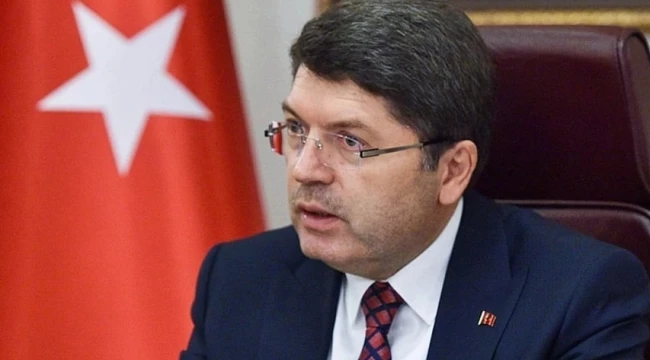 Adalet Bakanı: 