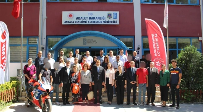Motosiklet Sporcuları Denetimli Serbestlik Tedbiri Altındaki Gençlerle Buluştu